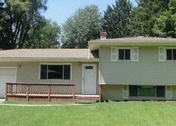  Woodhaven Dr, Flint MI