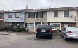  Springlake Ct, Birmingham AL