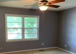 Foreclosure Listing in OAKDALE DR LEXINGTON, MO 64067