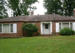 Foreclosure in  W SHERWOOD DR Saint Louis, MO 63114
