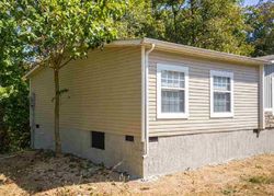 Foreclosure Listing in CAMPBELL RD NEWPORT, TN 37821