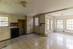 Foreclosure Listing in PETERSEN RD GRANBY, CT 06035