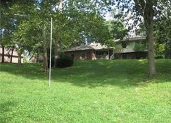 Foreclosure Listing in N CHESTNUT AVE CLINTON, IN 47842