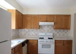 Foreclosure Listing in SUTTON PL # 110 BLOOMFIELD, CT 06002