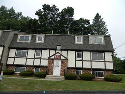 Foreclosure Listing in EVERGREENE CONDOS # 68 WALLINGFORD, CT 06492