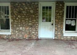 Foreclosure Listing in N CEDAR AVE TAHLEQUAH, OK 74464