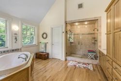Foreclosure Listing in WHITTIER RD MARBLEHEAD, MA 01945