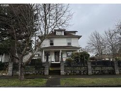 Foreclosure in  NE 10TH AVE Portland, OR 97211