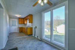Foreclosure Listing in LUCY RD KINGSPORT, TN 37660