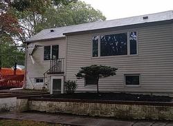 Foreclosure Listing in LAKESIDE TRL RIDGE, NY 11961