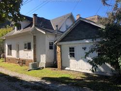 Foreclosure in  11TH AVE W Huntington, WV 25701