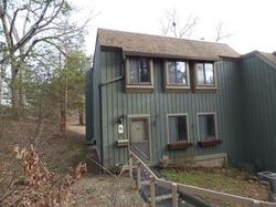 Foreclosure Listing in VILLAGE RD UNIT 29 SOUTHINGTON, CT 06489