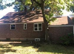 Foreclosure Listing in E 54TH ST ELMWOOD PARK, NJ 07407