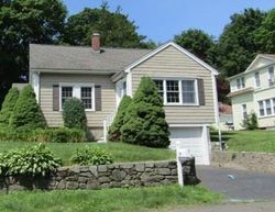  George St, Trumbull CT