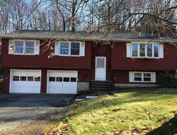  Ardsley Rd, Waterbury CT