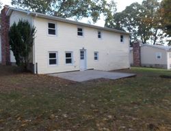 Foreclosure Listing in APPLETOWN RD GREENVILLE, RI 02828