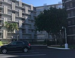  N Country Club Dr , Miami FL