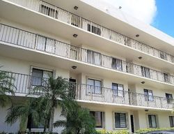 Foreclosure Listing in VIA POINCIANA APT 212 LAKE WORTH, FL 33467