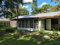  Escobar Ave Nw, Palm Bay FL