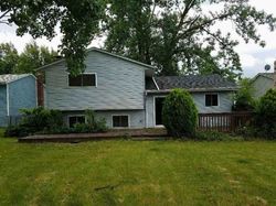  Starboard Dr, Eastlake OH