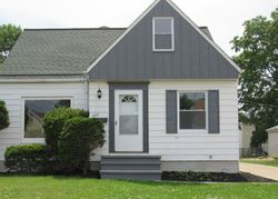 E 330th St, Eastlake OH