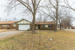 Foreclosure Listing in E 137TH ST S COWETA, OK 74429