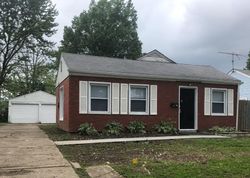 Foreclosure Listing in GROSVENOR AVE NW MASSILLON, OH 44647