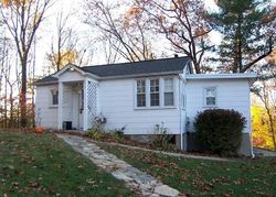 Foreclosure Listing in HIGH ST MOHEGAN LAKE, NY 10547