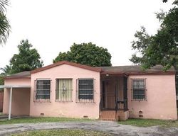  Sw 5th Ter, Miami FL