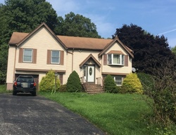 Foreclosure Listing in HEATHER LN HACKETTSTOWN, NJ 07840