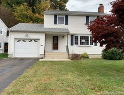 Foreclosure Listing in HOLLISTER DR EAST HARTFORD, CT 06118