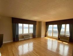 Foreclosure Listing in CITY PL EDGEWATER, NJ 07020