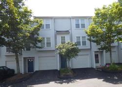 Foreclosure Listing in HITCHCOCK RD UNIT 99 WATERBURY, CT 06705