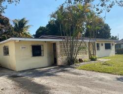  Nw 19th Ave, Miami FL