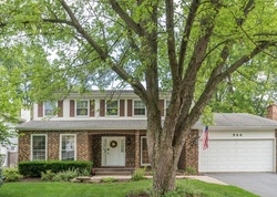 Foreclosure Listing in CREEKSIDE CIR NAPERVILLE, IL 60563