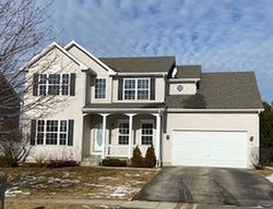 Foreclosure Listing in CASCADE DR CRYSTAL LAKE, IL 60012