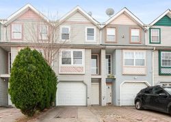 Foreclosure Listing in MARINERS LN STATEN ISLAND, NY 10303