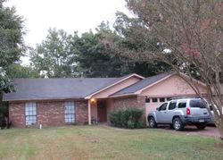 Foreclosure Listing in CLUB LN CONWAY, AR 72034