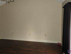 Foreclosure Listing in S FLANNERY RD APT 4 BATON ROUGE, LA 70815