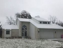 Foreclosure Listing in CASTLEBURY CIR LANSING, MI 48917