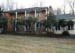 Foreclosure Listing in BAYBERRY LN EASTON, CT 06612