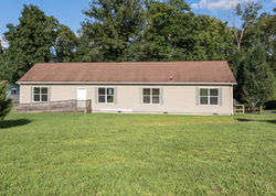 Foreclosure Listing in BUSTED ROCK RD OLDFORT, TN 37362