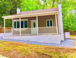 Foreclosure Listing in OAK LN WADING RIVER, NY 11792