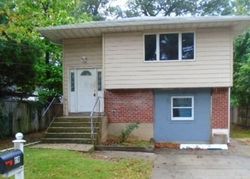 Foreclosure Listing in LEIGH ST HUNTINGTON, NY 11743