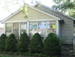 Foreclosure Listing in MILLER AVE CHICAGO HEIGHTS, IL 60411