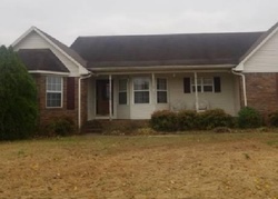 Foreclosure Listing in E PERSHING AVE MUSCLE SHOALS, AL 35661