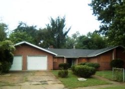  N 27th St, East Saint Louis IL