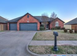 Foreclosure Listing in SW 127TH ST OKLAHOMA CITY, OK 73170