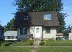 Foreclosure Listing in J ST SW CEDAR RAPIDS, IA 52404