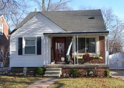 Foreclosure Listing in 16TH ST WYANDOTTE, MI 48192